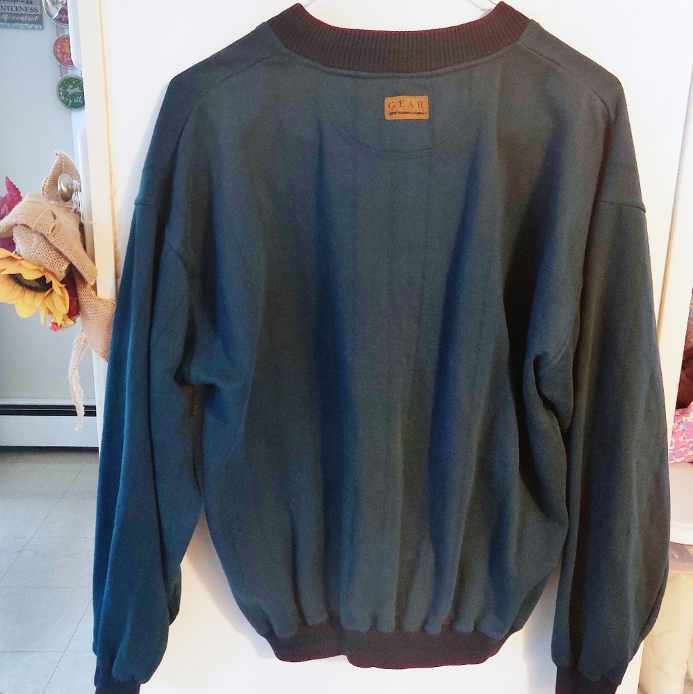 ๐ป SOLD๐ฆ VINTAGE Varsity V Neck Oversized Sweater - Picture 6 of 8